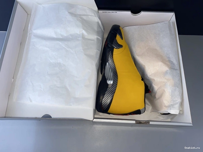 One Kick BQ3685-706 14 UNIVERSITY AIR JORDAN GOLD RETRO 0807